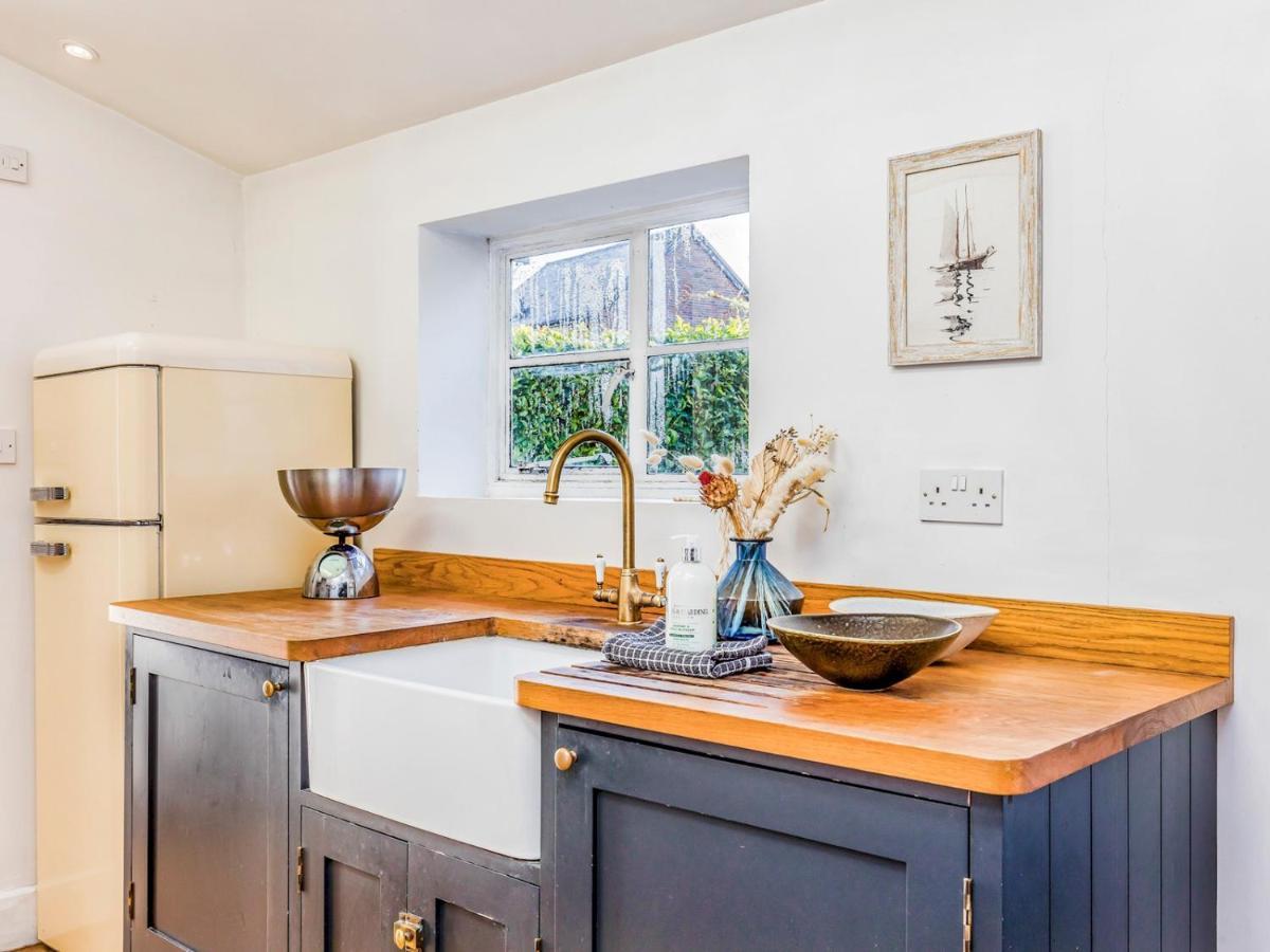 Pass The Keys Charming Downland Cottage Τσίτσεστερ Εξωτερικό φωτογραφία