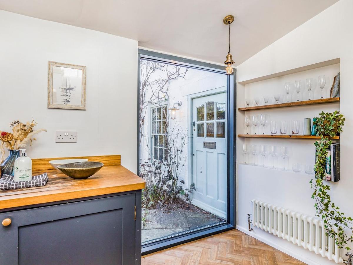 Pass The Keys Charming Downland Cottage Τσίτσεστερ Εξωτερικό φωτογραφία
